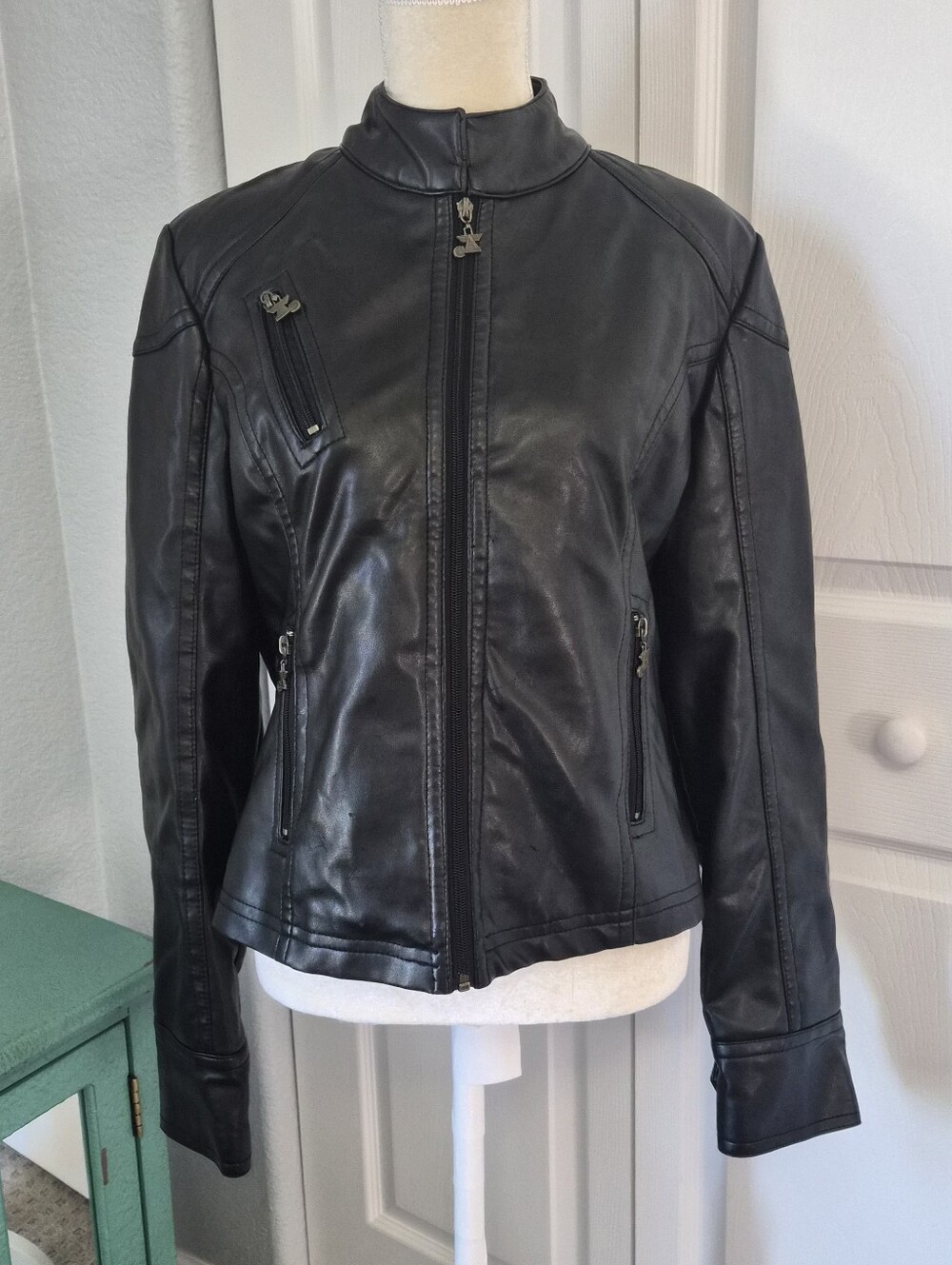 Black Moto Jacket 90s Minimalist Model Off Duty Biker Women’s XL